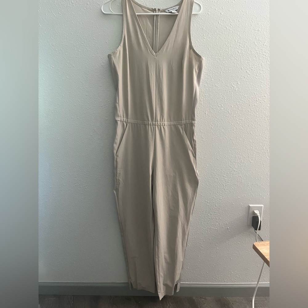 Athleta Tan Jumpsuit with V-Neck and Defined Waist NWOT